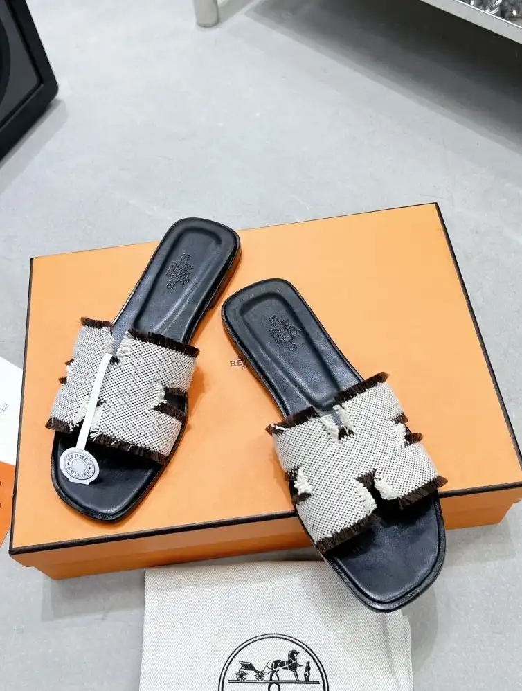 hype Hermes Slippers