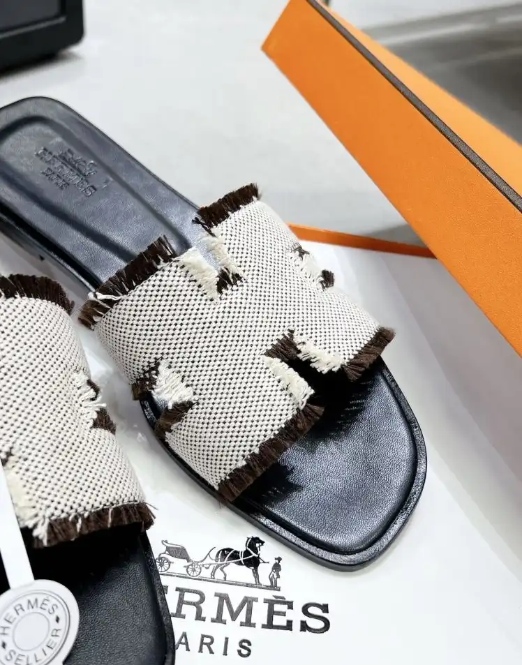 hype Hermes Slippers