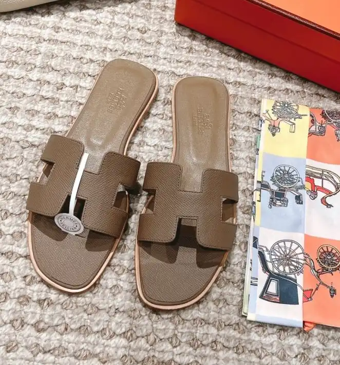 hype Hermes Slippers