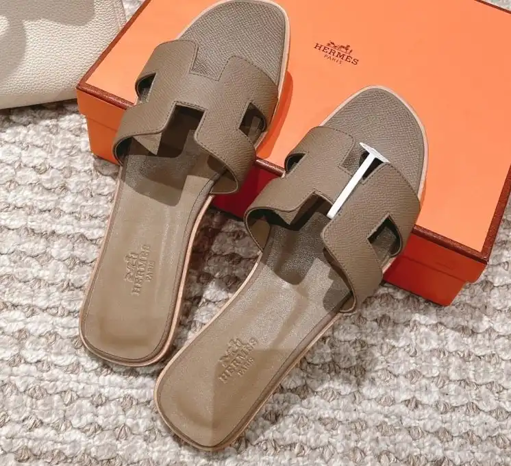 hype Hermes Slippers