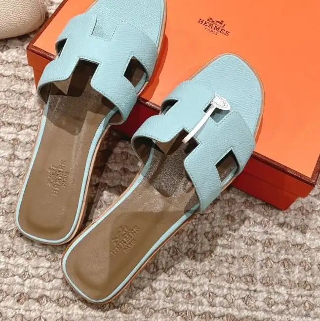 hype Hermes Slippers