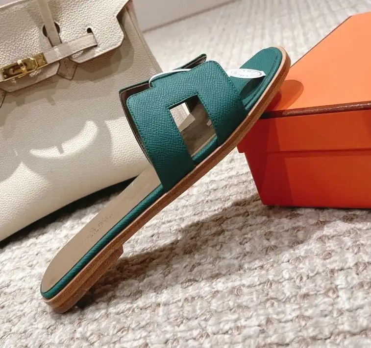 hype Hermes Slippers