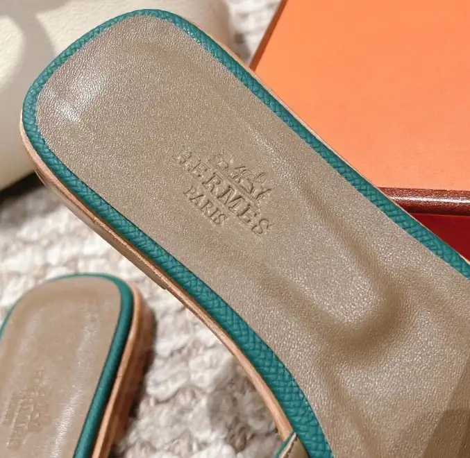 hype Hermes Slippers