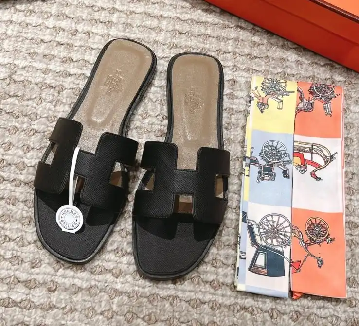 hype Hermes Slippers