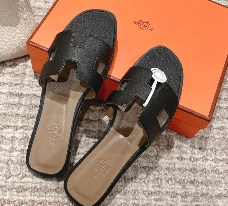 hype Hermes Slippers