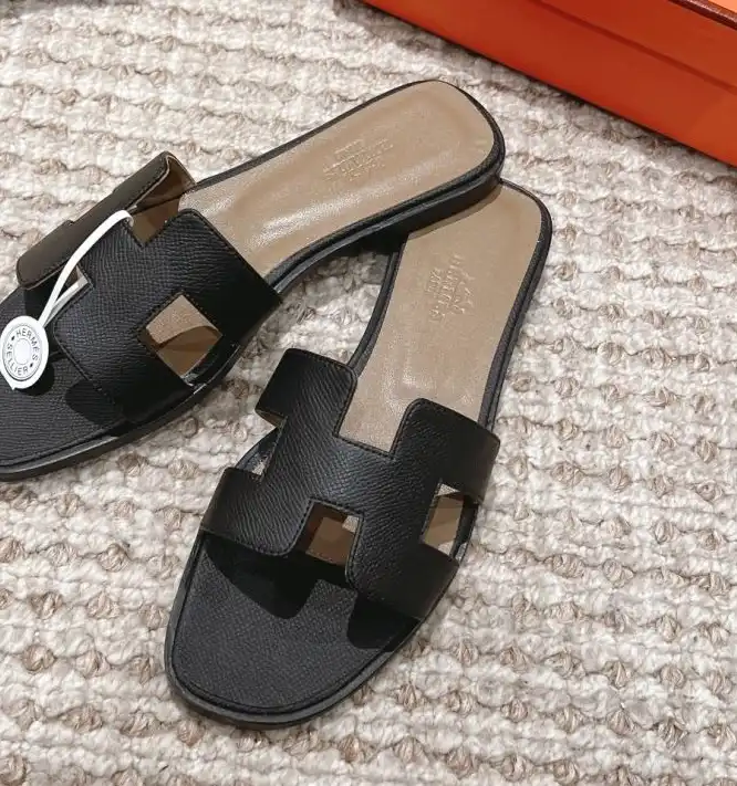 hype Hermes Slippers