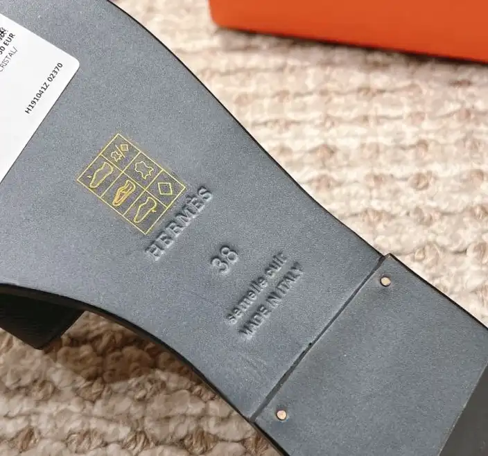 hype Hermes Slippers