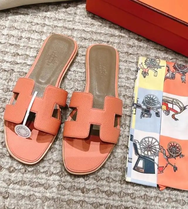 hype Hermes Slippers