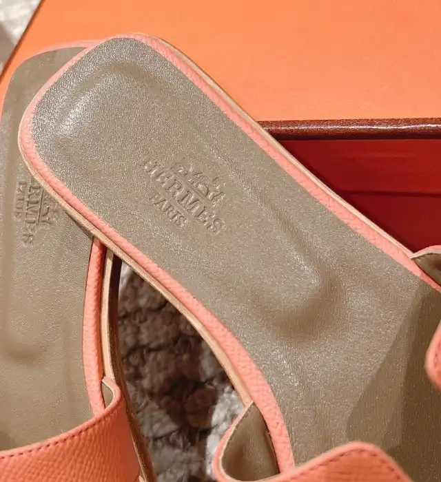 hype Hermes Slippers