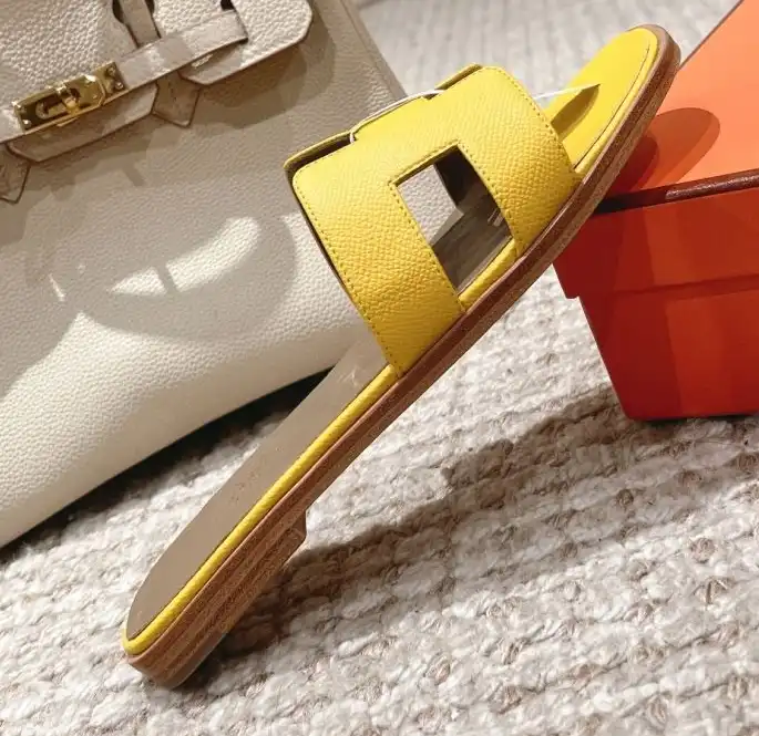 hype Hermes Slippers