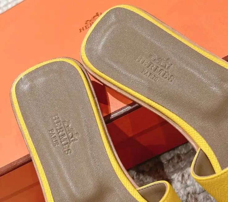 hype Hermes Slippers