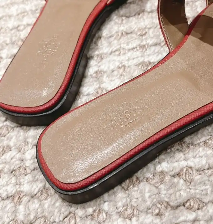 hype Hermes Slippers