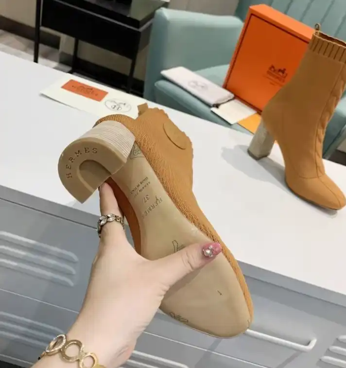 hype Hermes Boots