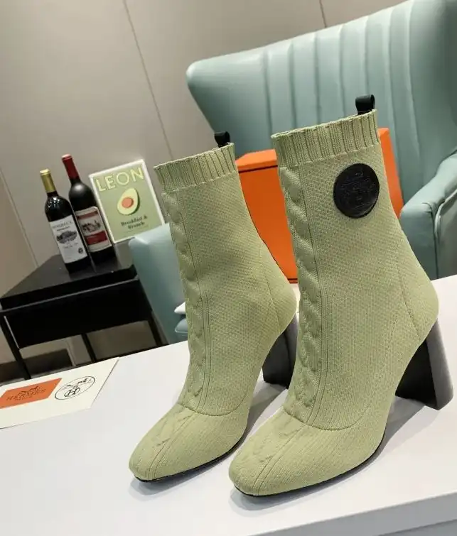 hype Hermes Boots