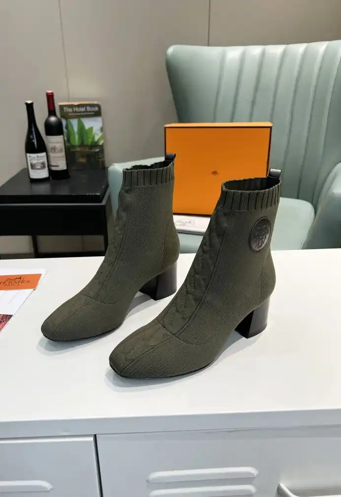 hype Hermes Boots