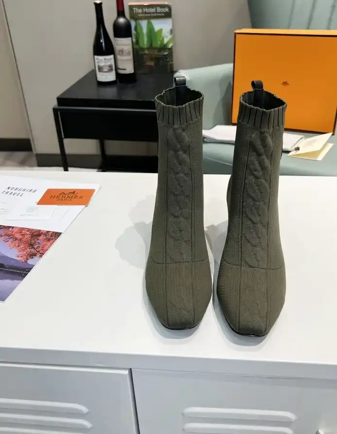 hype Hermes Boots