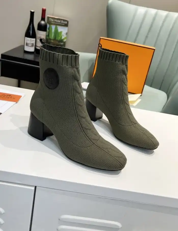 hype Hermes Boots