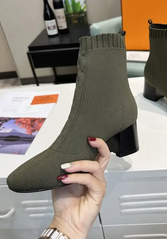 hype Hermes Boots