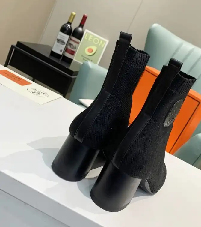 hype Hermes Boots