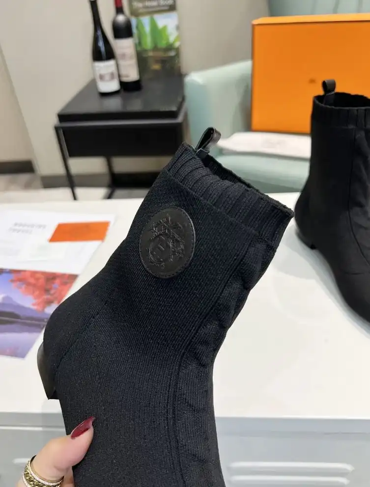 hype Hermes Boots