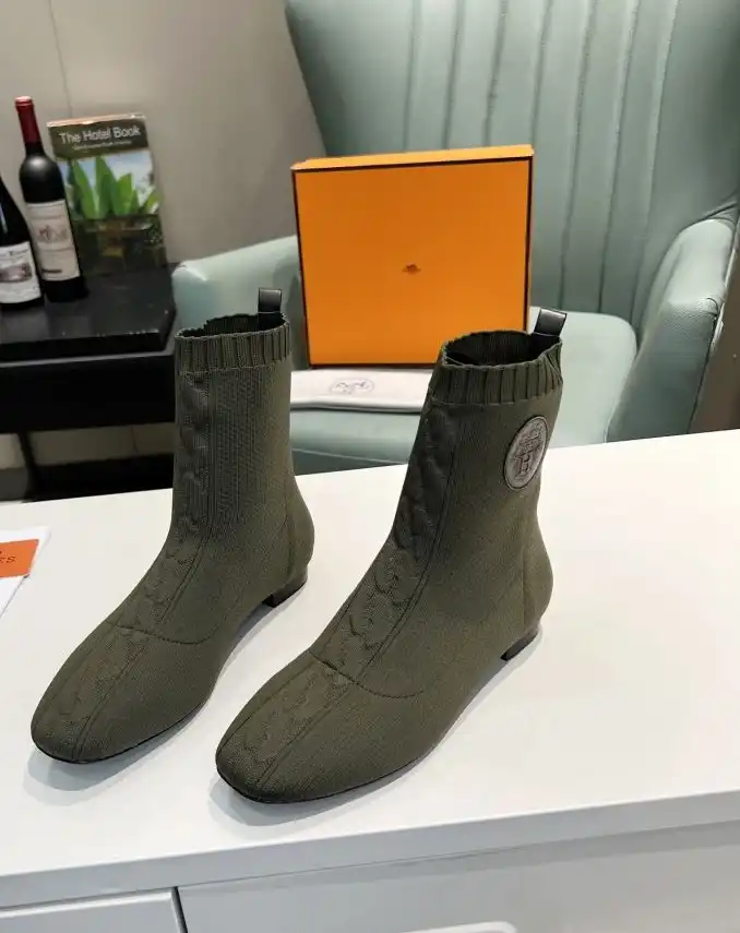 hype Hermes Boots