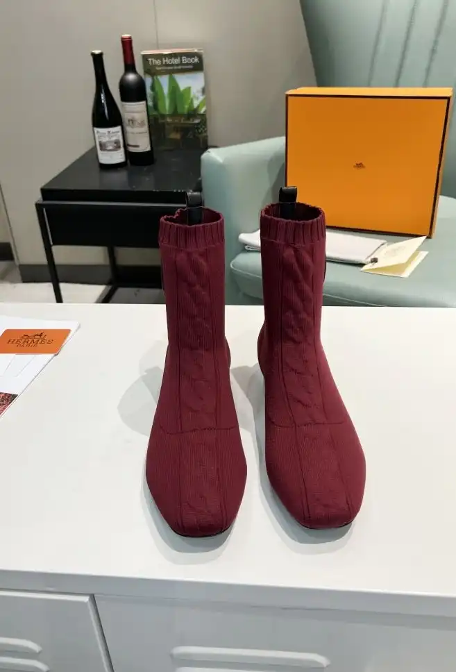 hype Hermes Boots