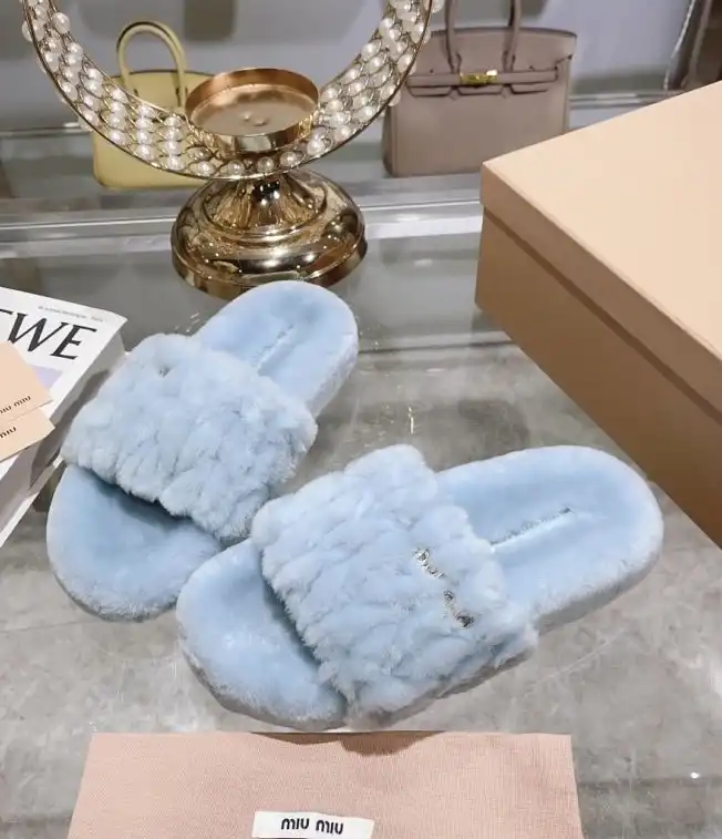 hype Miu Miu Slippers