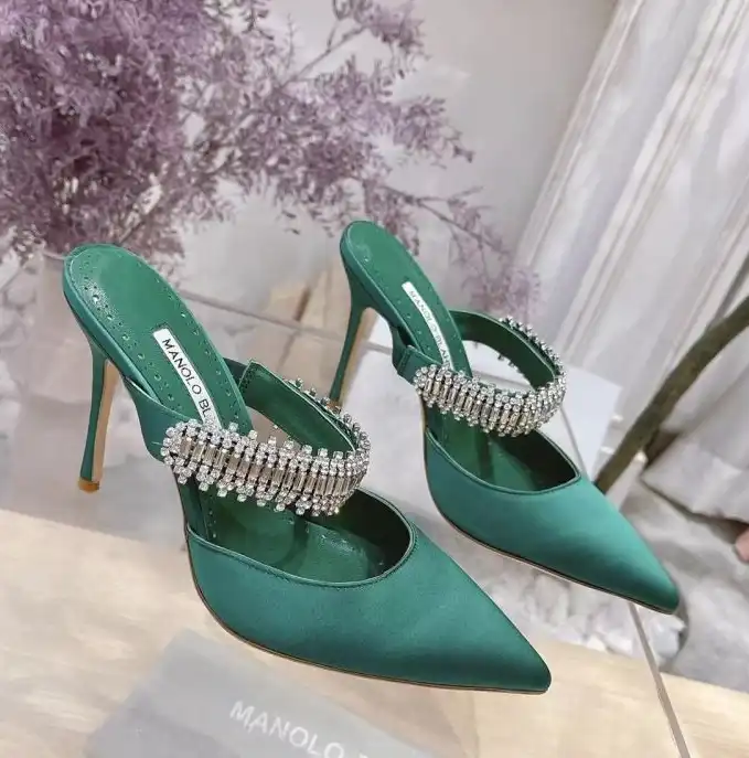 hype Manolo Blahnik High Heels