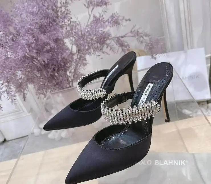 hype Manolo Blahnik High Heels