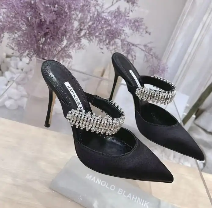 hype Manolo Blahnik High Heels