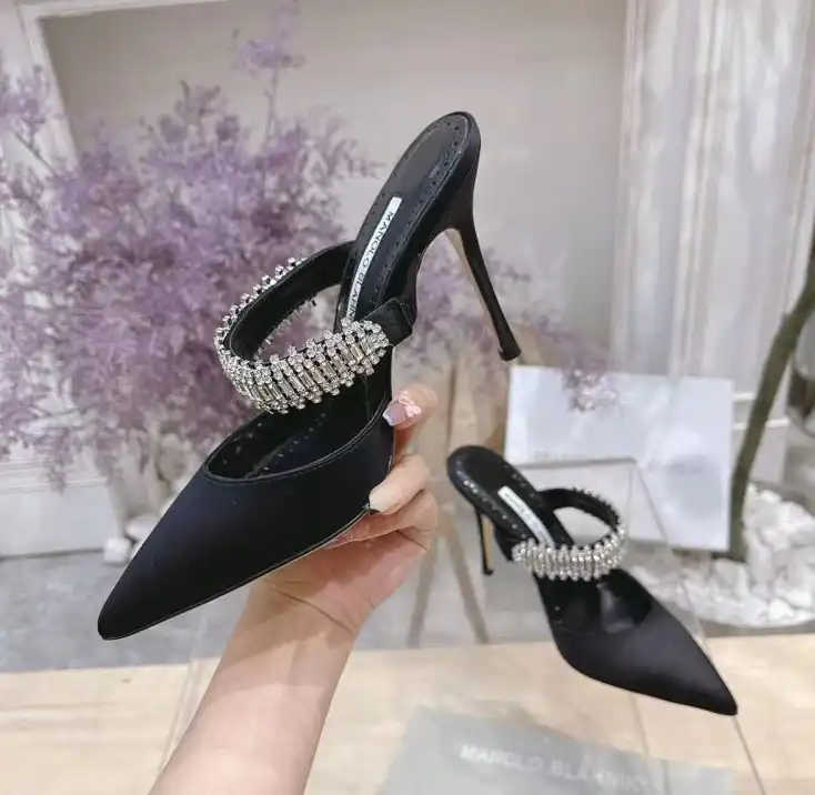 hype Manolo Blahnik High Heels