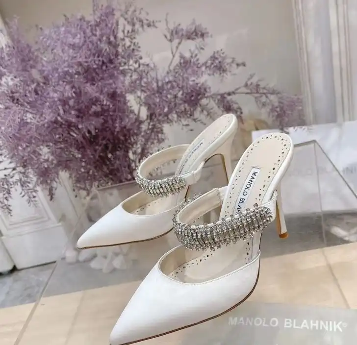 hype Manolo Blahnik High Heels