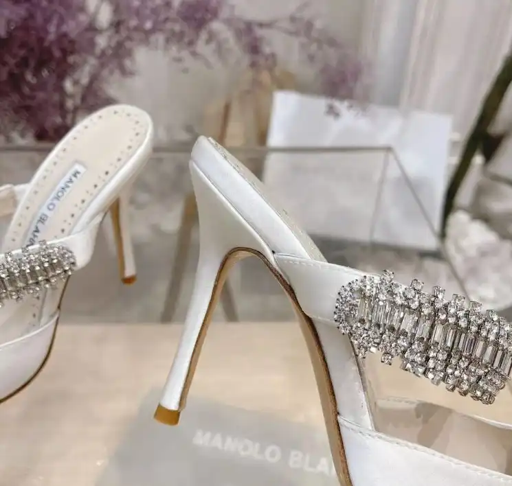 hype Manolo Blahnik High Heels