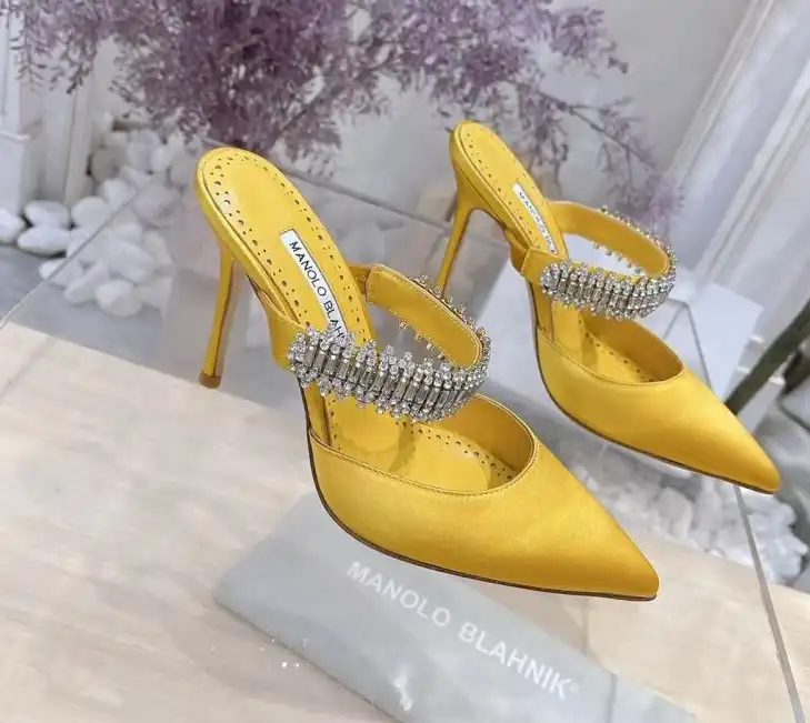 hype Manolo Blahnik High Heels