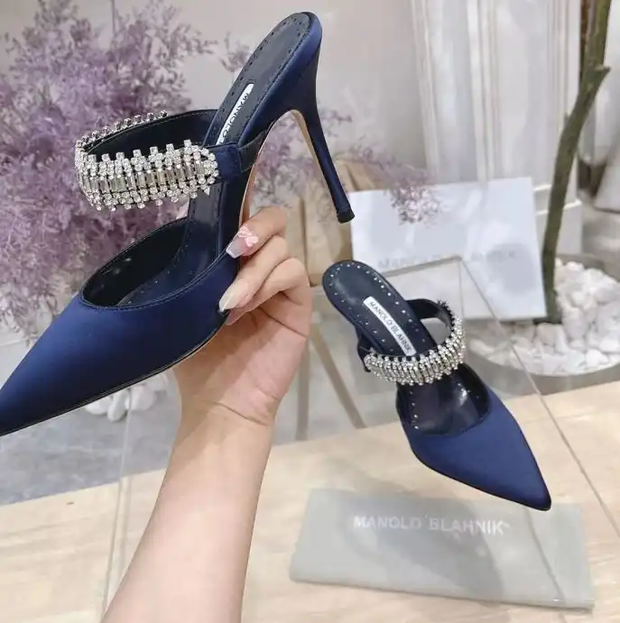 hype Manolo Blahnik High Heels