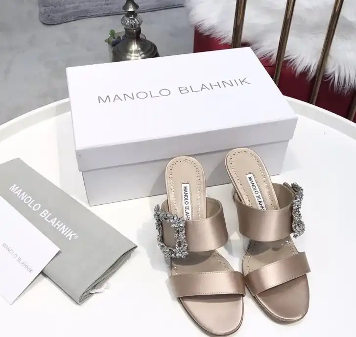 hype Manolo Blahnik High Heels