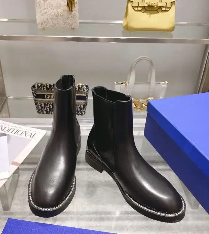 hype Stuart Weitzman Boots