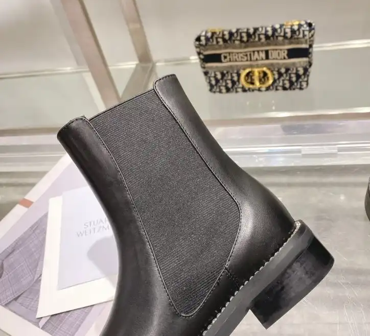 hype Stuart Weitzman Boots