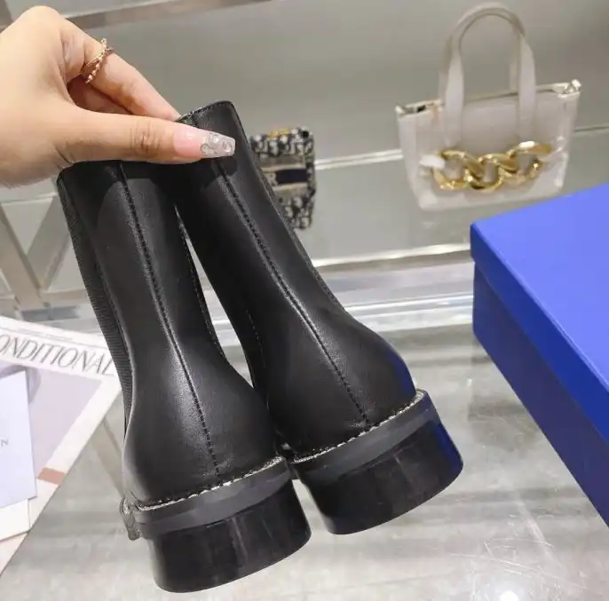 hype Stuart Weitzman Boots