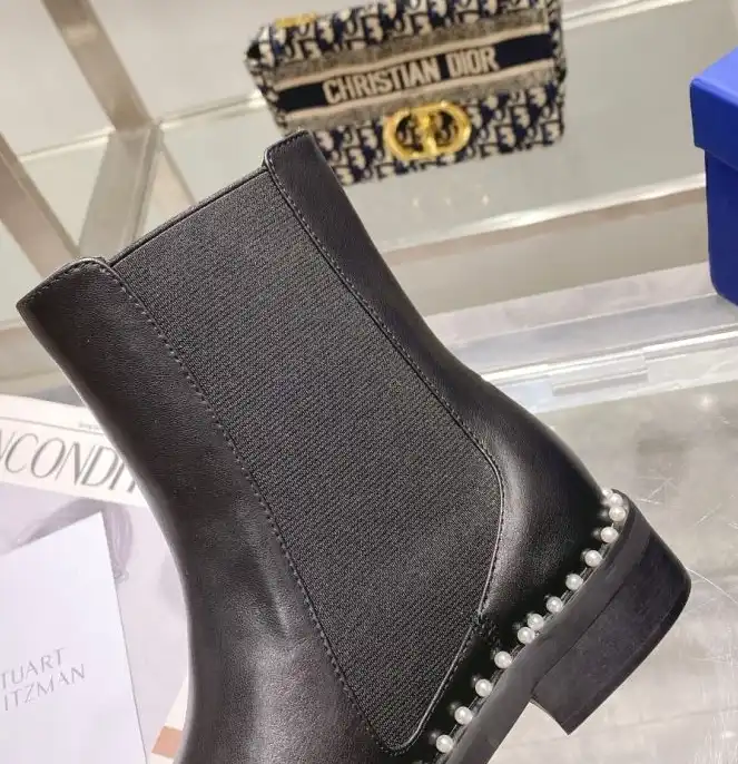 hype Stuart Weitzman Boots