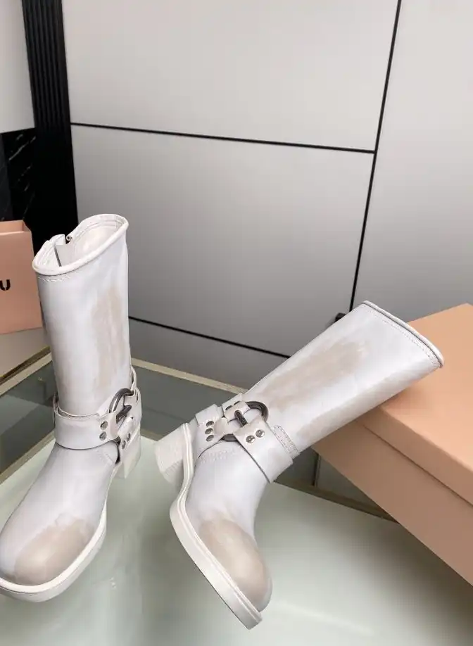 hype Miu Miu Boots