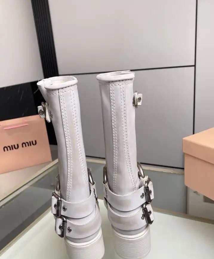 hype Miu Miu Boots