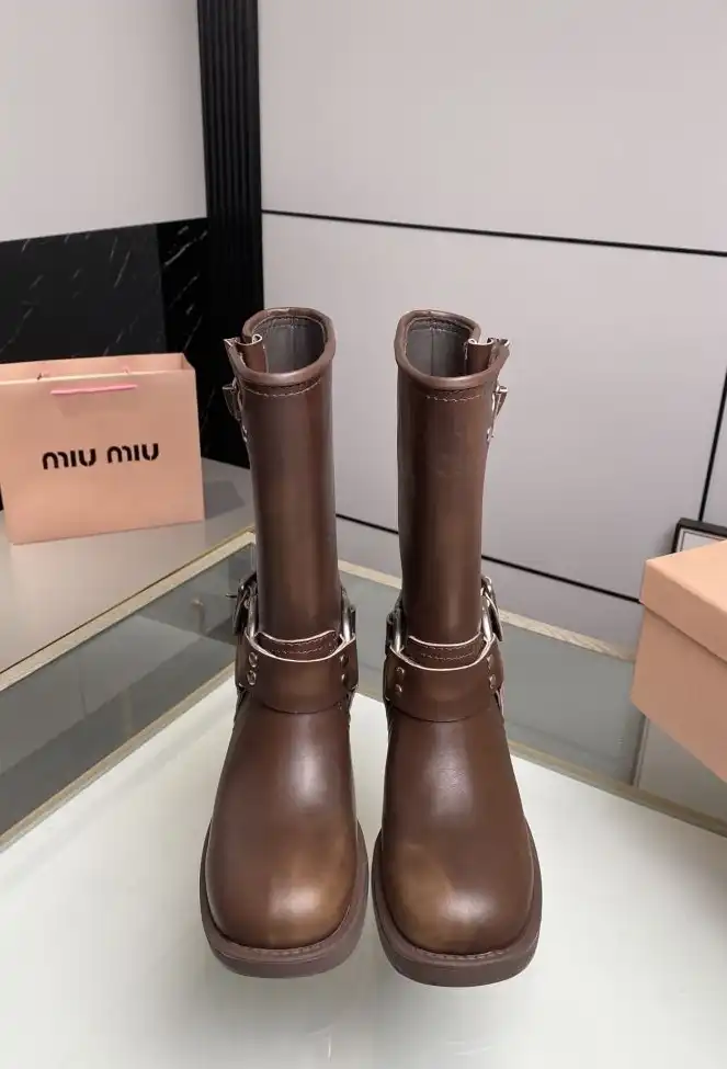 hype Miu Miu Boots