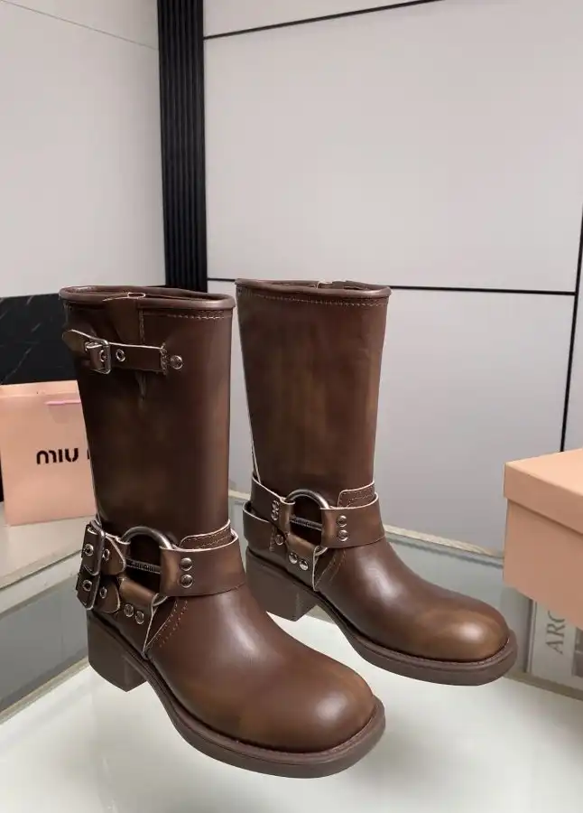 hype Miu Miu Boots