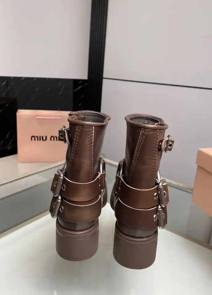 hype Miu Miu Boots