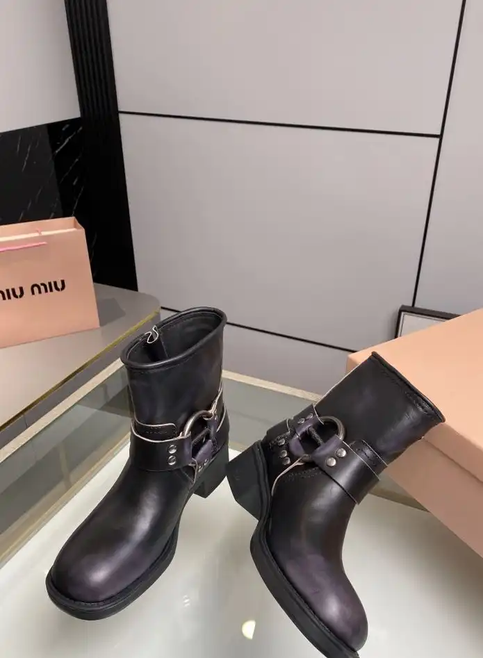 hype Miu Miu Boots