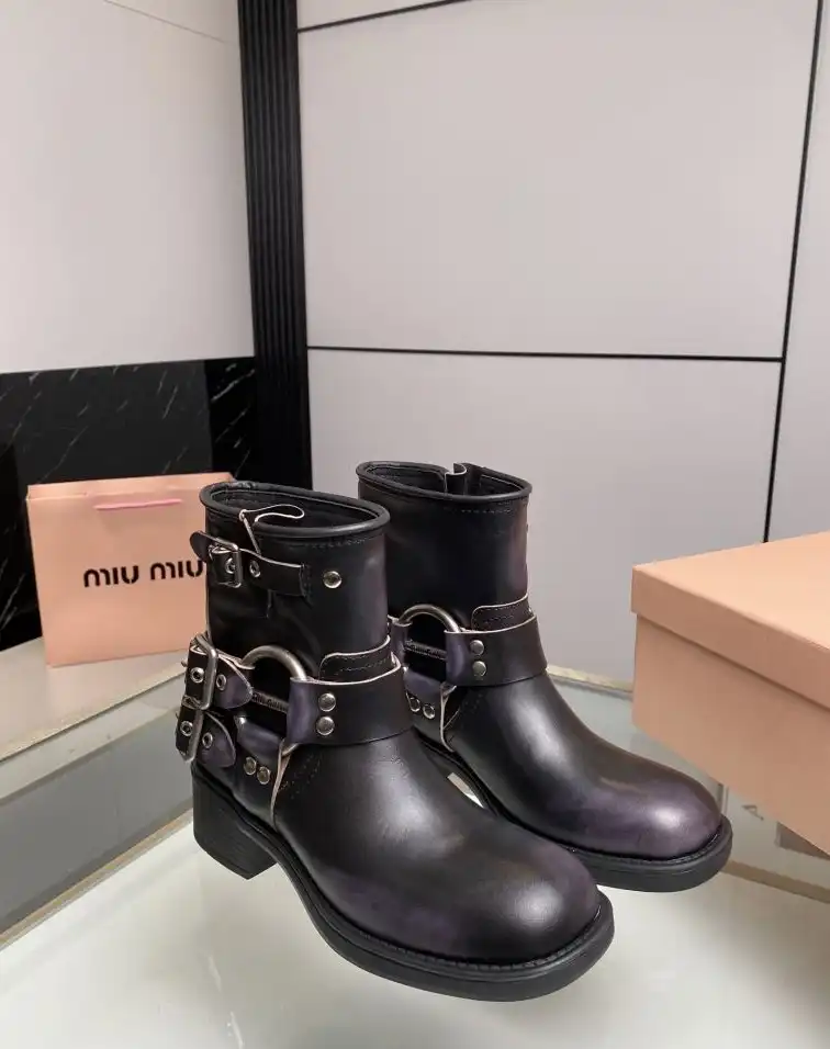 hype Miu Miu Boots