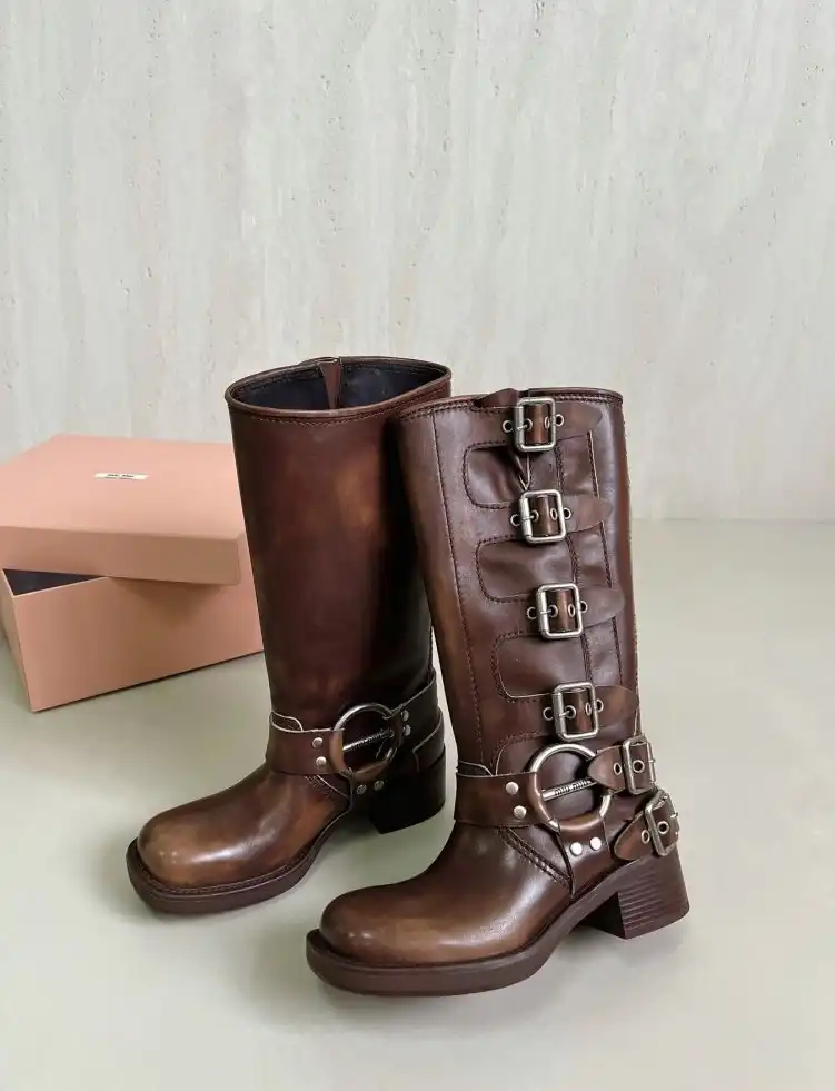 hype Miu Miu Boots