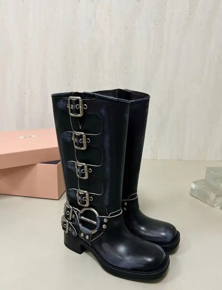 hype Miu Miu Boots