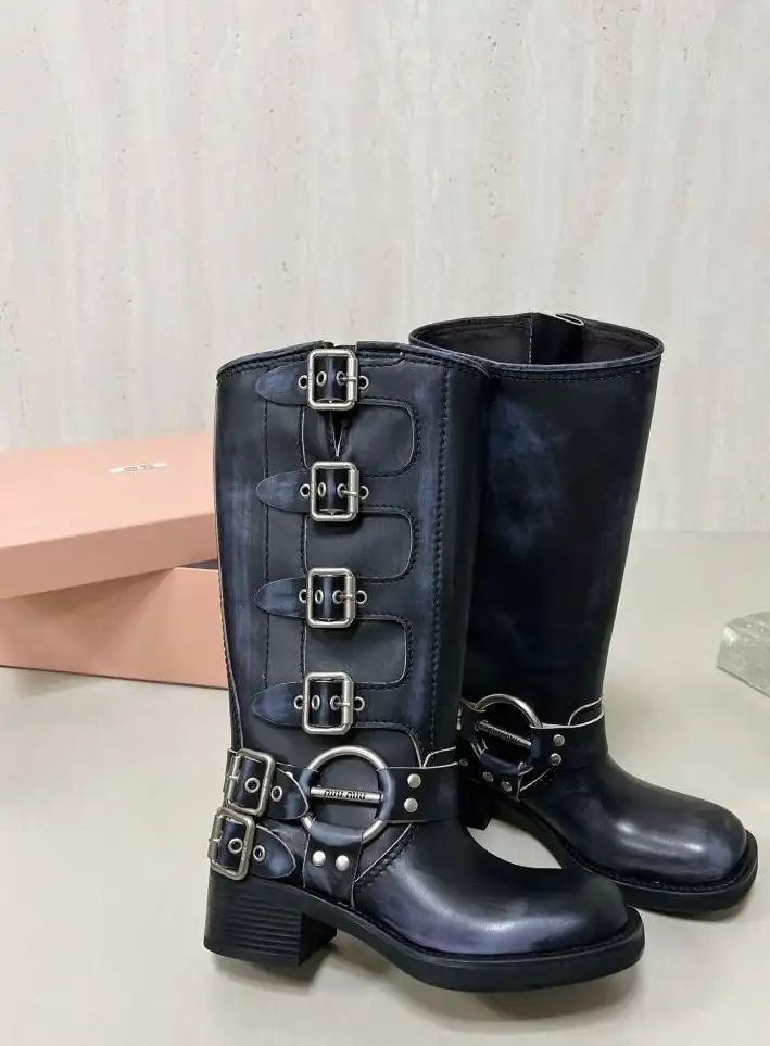 hype Miu Miu Boots